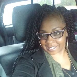 Meet your Posher, Isha